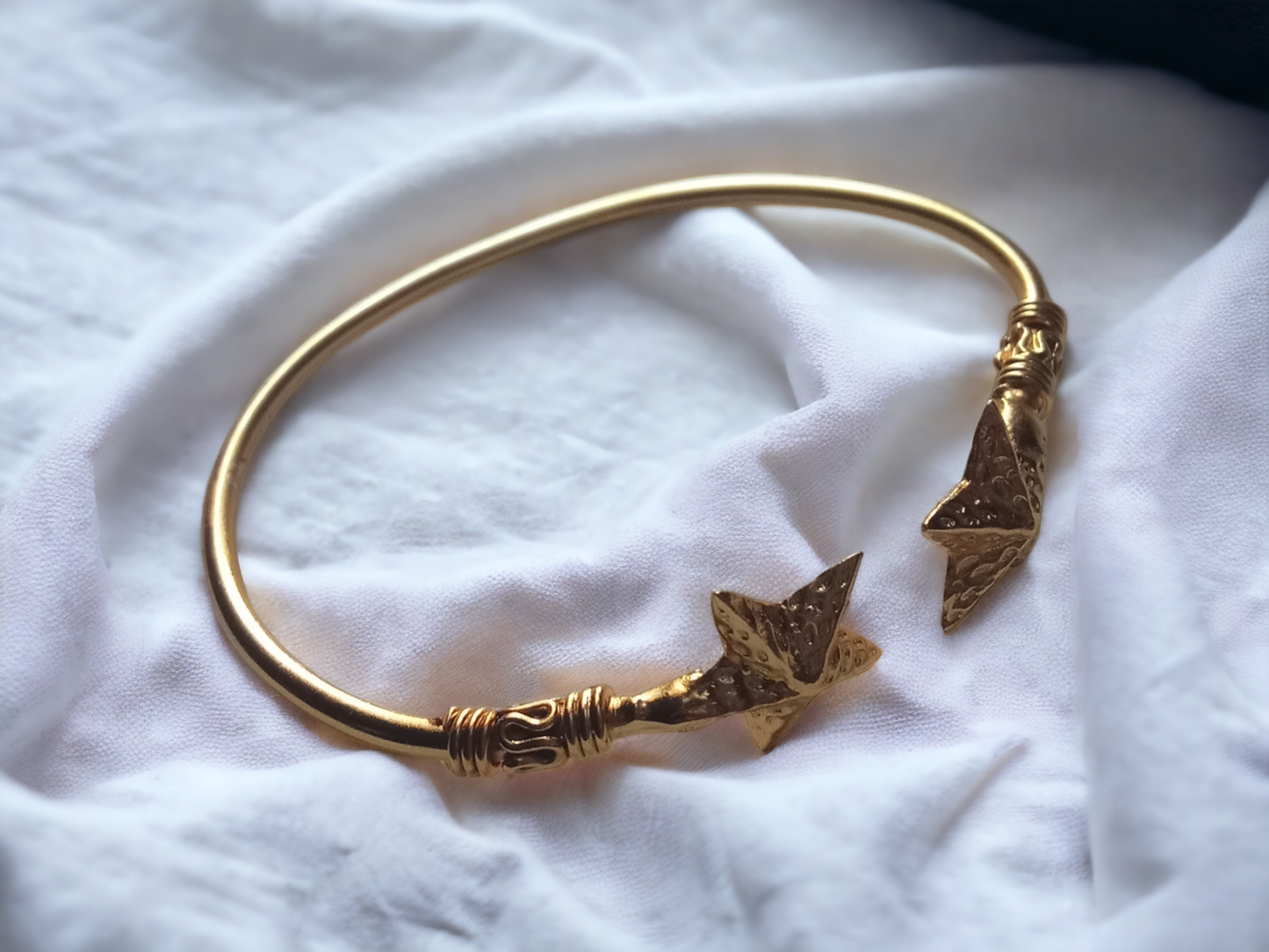 Star Bangle Bracelet